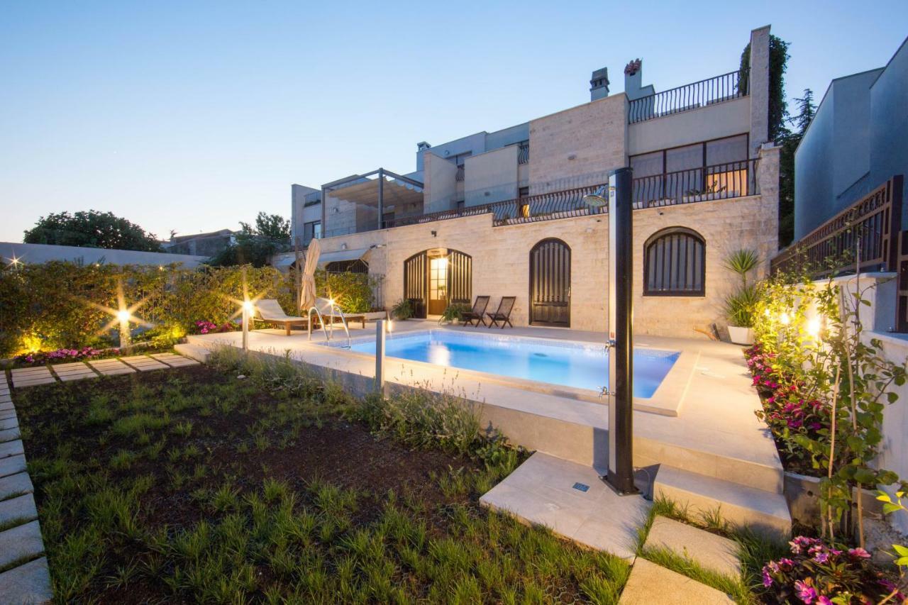Melody M Apartment With Private Pool سبليت المظهر الخارجي الصورة