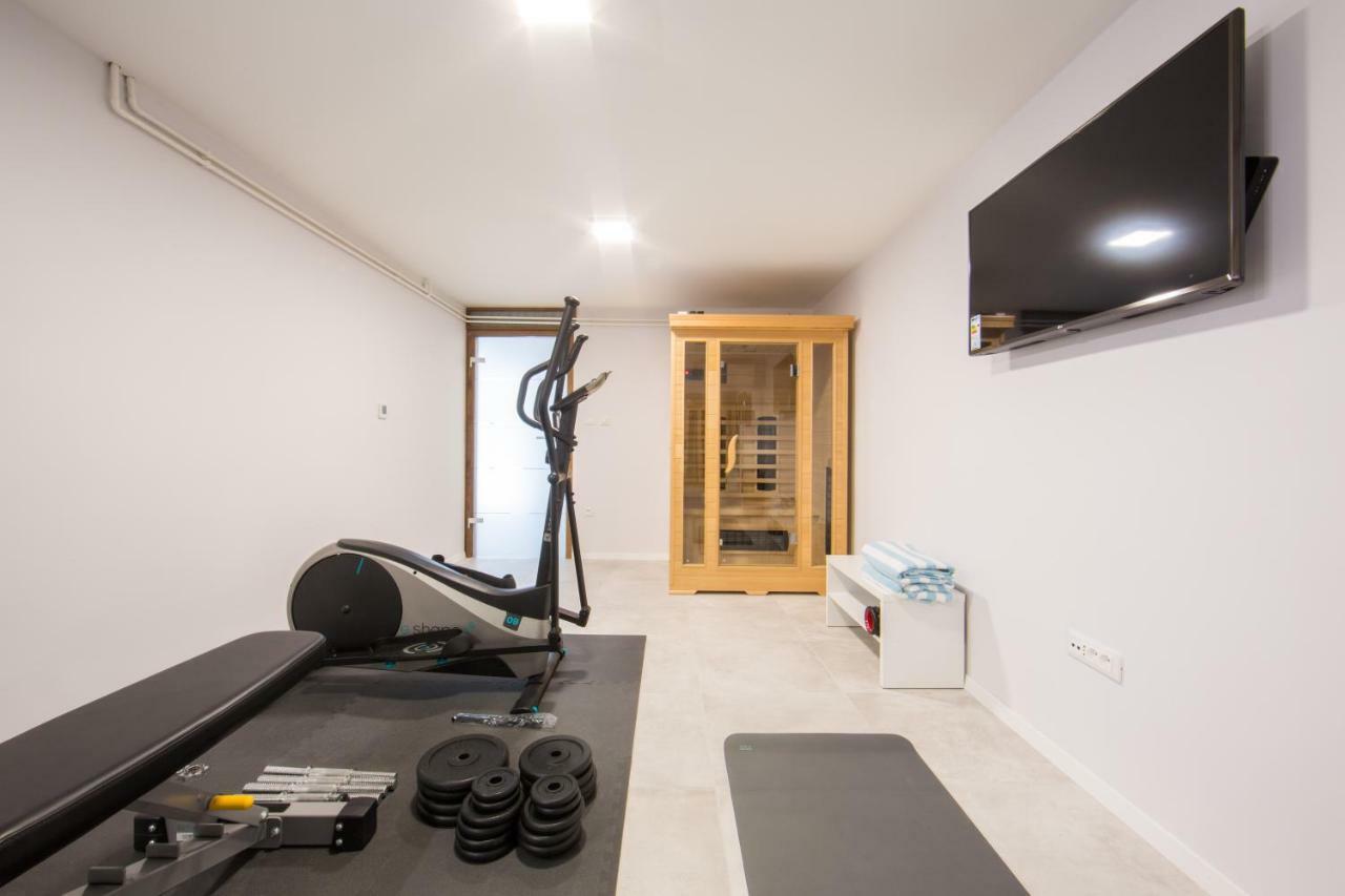 Melody M Apartment With Private Pool سبليت المظهر الخارجي الصورة