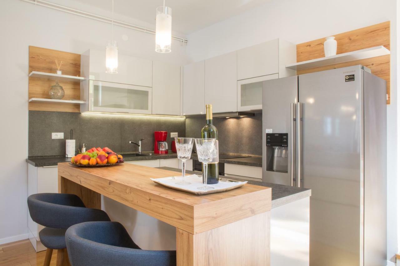 Melody M Apartment With Private Pool سبليت المظهر الخارجي الصورة