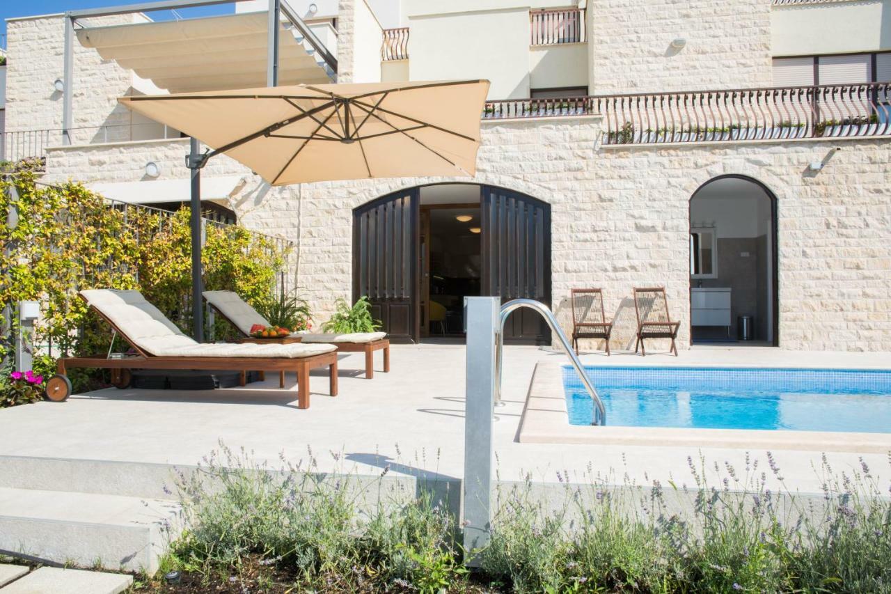 Melody M Apartment With Private Pool سبليت المظهر الخارجي الصورة